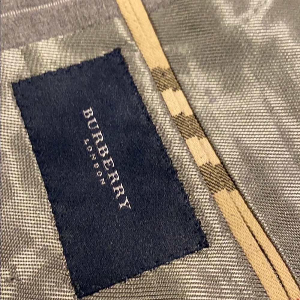 Burberry Jacket - Picture 5 of 7
